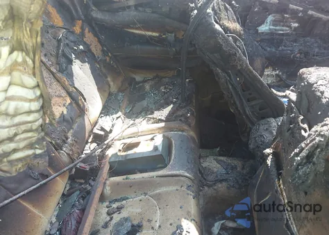 2005 Mercedes-Benz Clk 320 из США, поврежденный, VIN WDBTJ65J65F126977